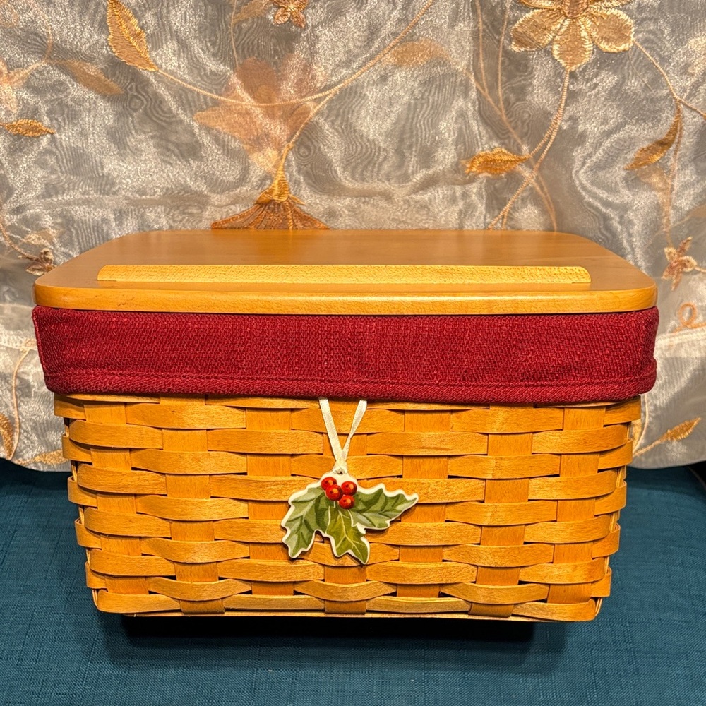 Longaberger 2001 Christmas Card Keeper Basket